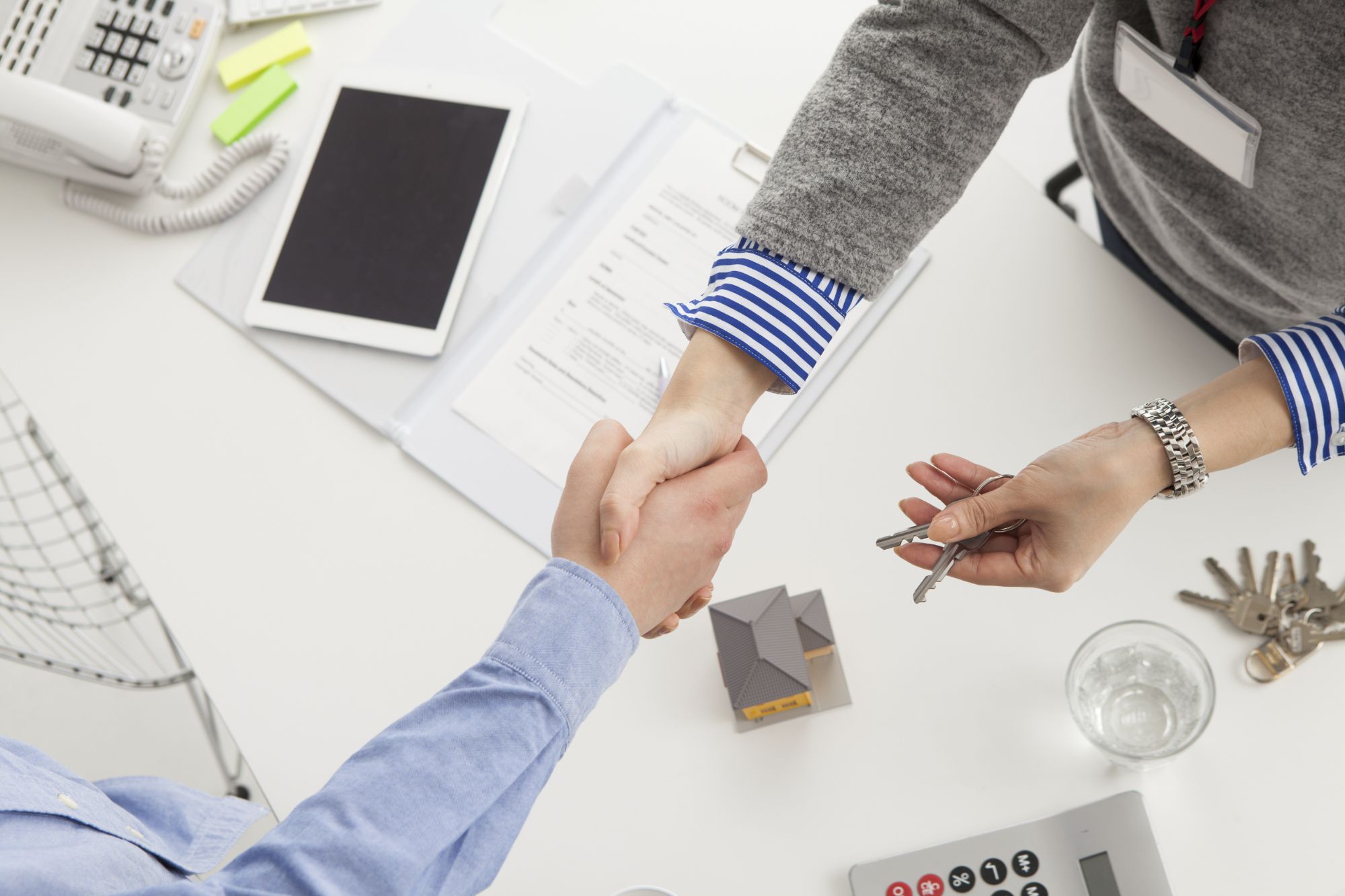 Control de visitas y cierre de la operación. FINCAS JENSEN SL. en Fuengirola